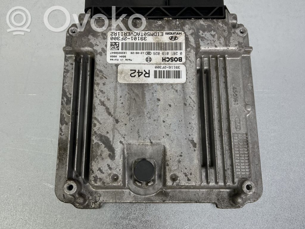 Hyundai Santa Fe Engine control unit/module 