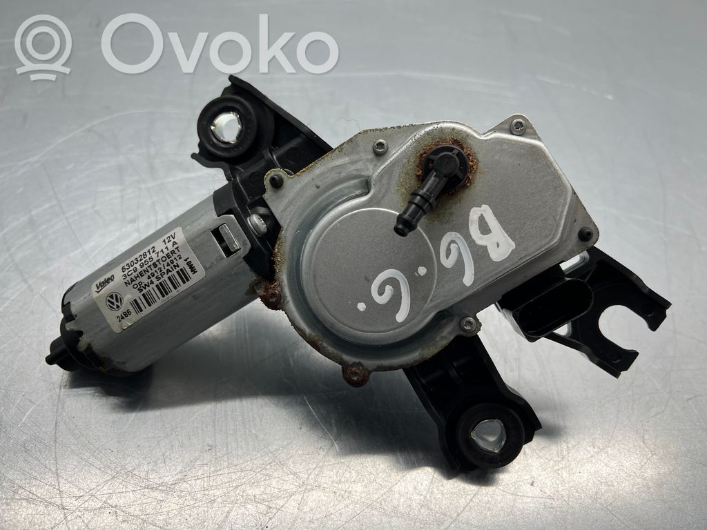 Volkswagen PASSAT B6 Silniczek wycieraczki szyby tylnej 