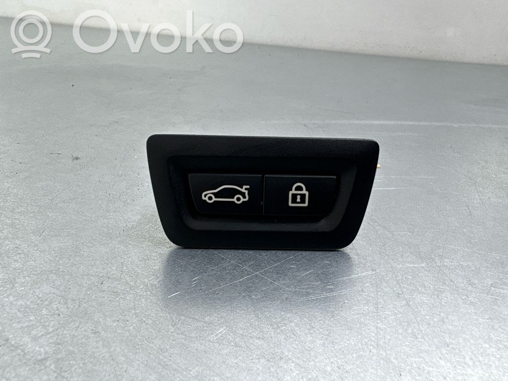 BMW 5 F10 F11 Tailgate/boot open switch button 