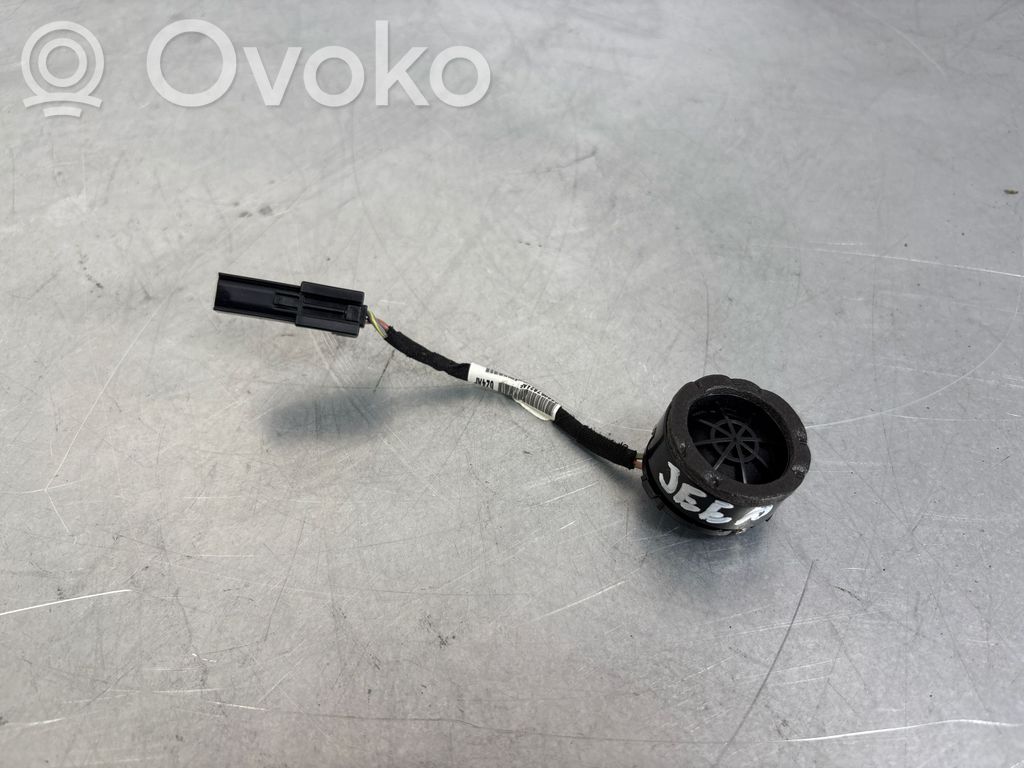 Jeep Grand Cherokee Front door speaker 