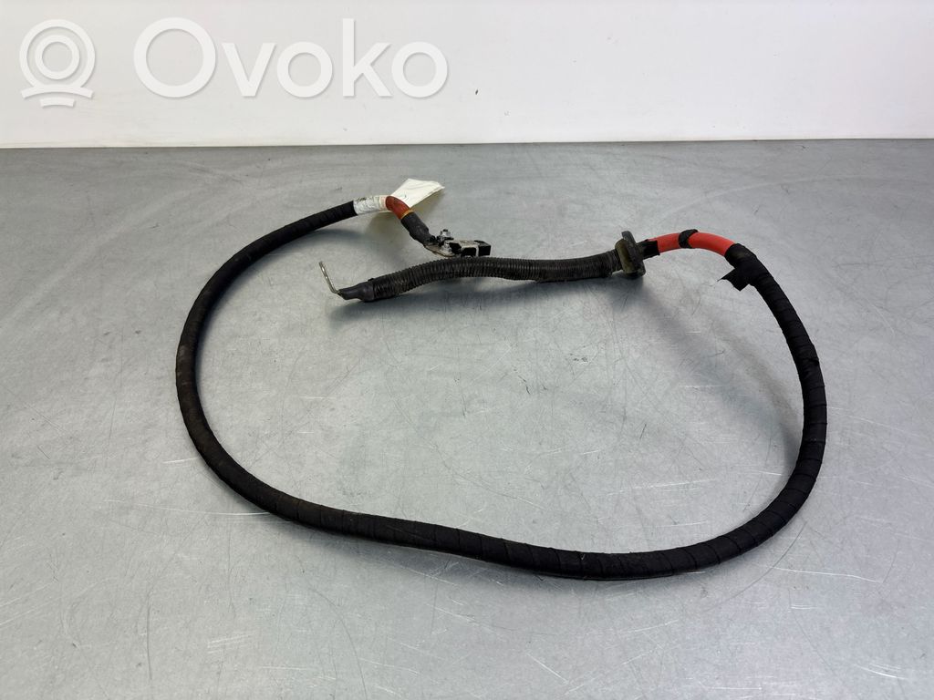 Jeep Grand Cherokee Плюсовый провод (аккумулятора) 