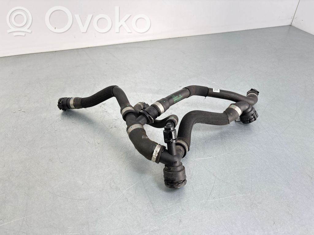 BMW X5 G05 Engine coolant pipe/hose 