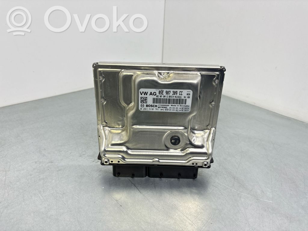 Volkswagen PASSAT B9 Engine control unit/module 