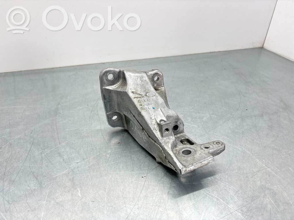 Land Rover Defender Engine mount bracket 