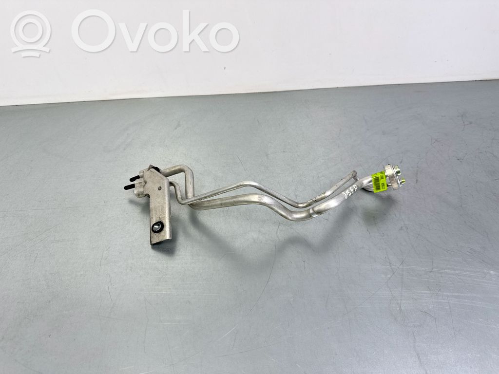 Jeep Grand Cherokee Ilmastointilaitteen putki (A/C) 