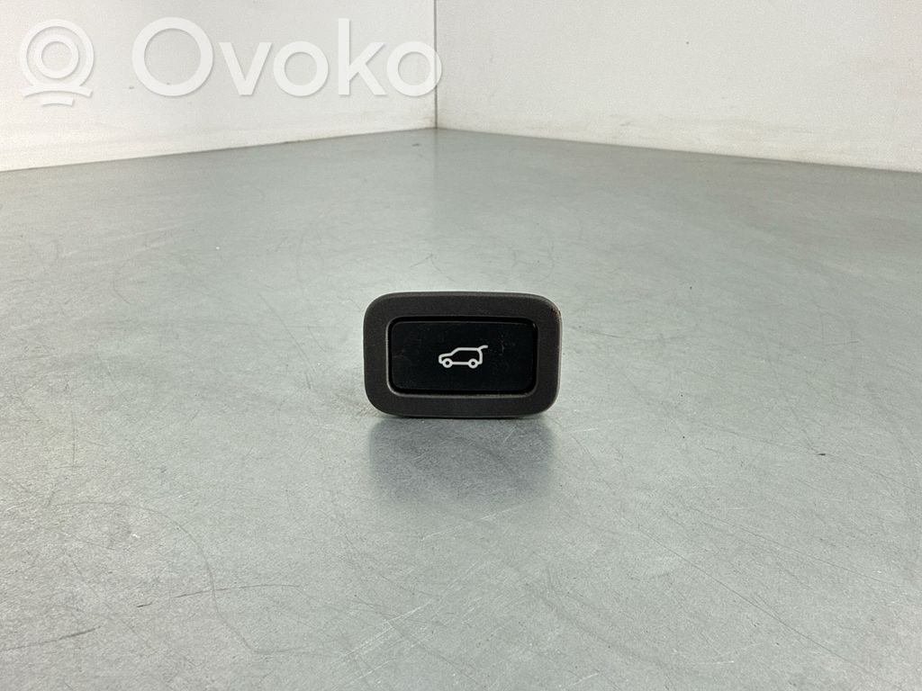 Jaguar F-Pace Tailgate/trunk/boot open switch 