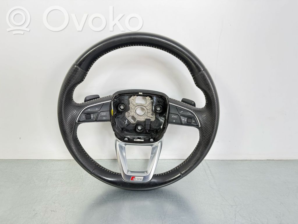Audi Q7 4M Ohjauspyörä 