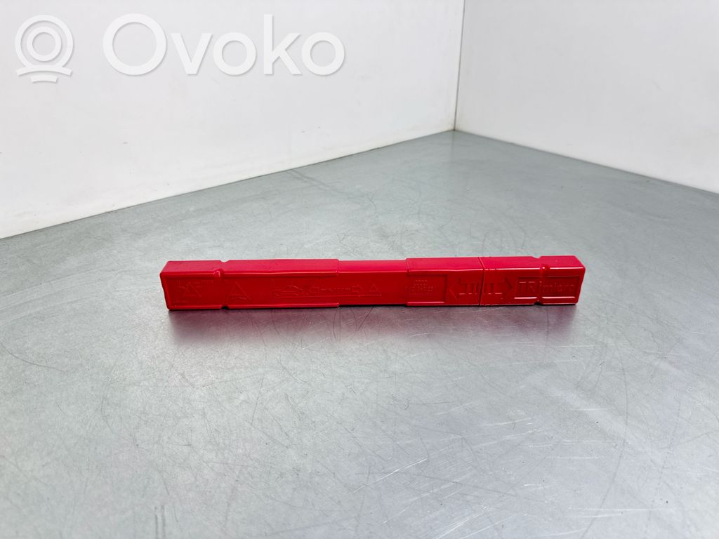 Audi Q7 4M Varoituskolmio 
