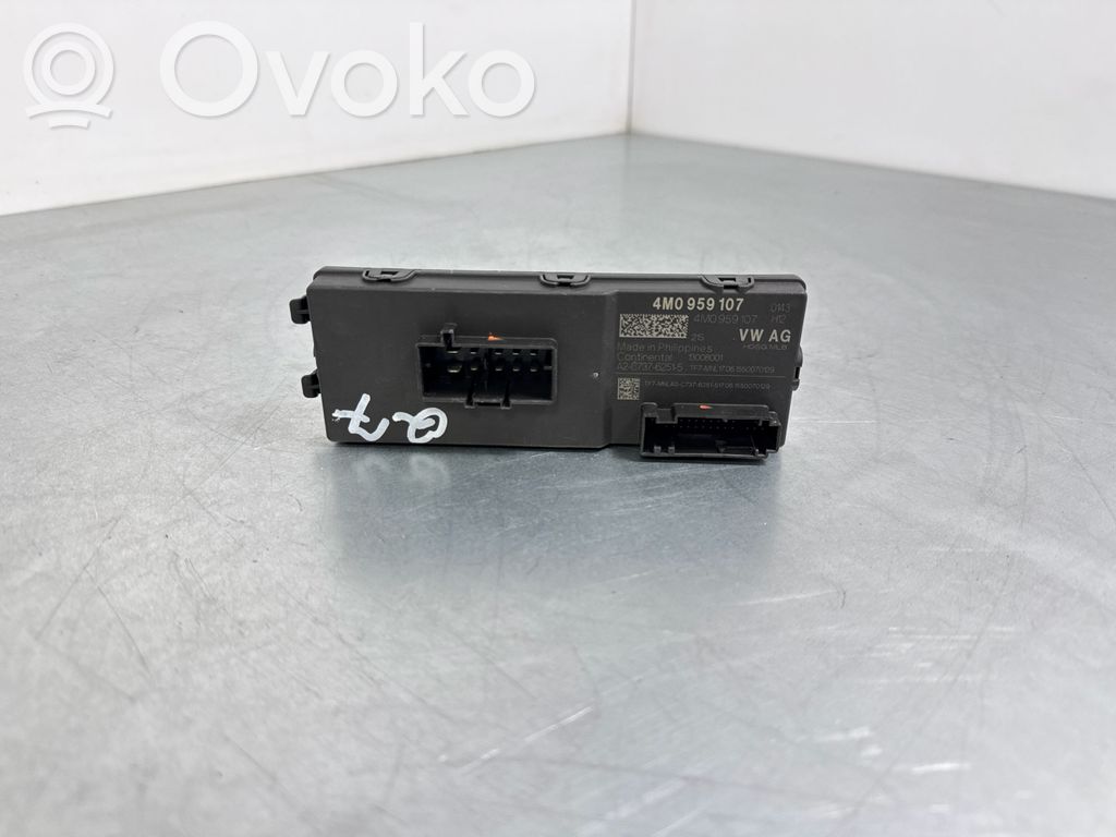 Audi Q7 4M Tailgate/trunk control unit/module 