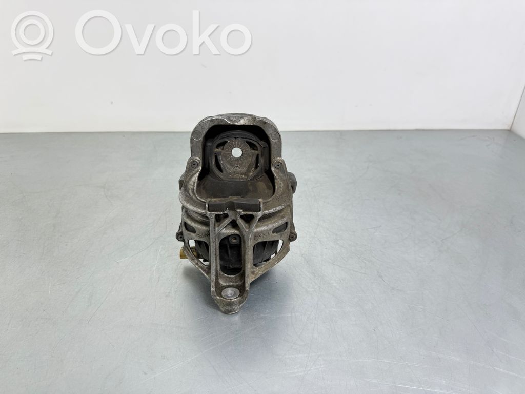 Audi Q7 4M Engine mount bracket 