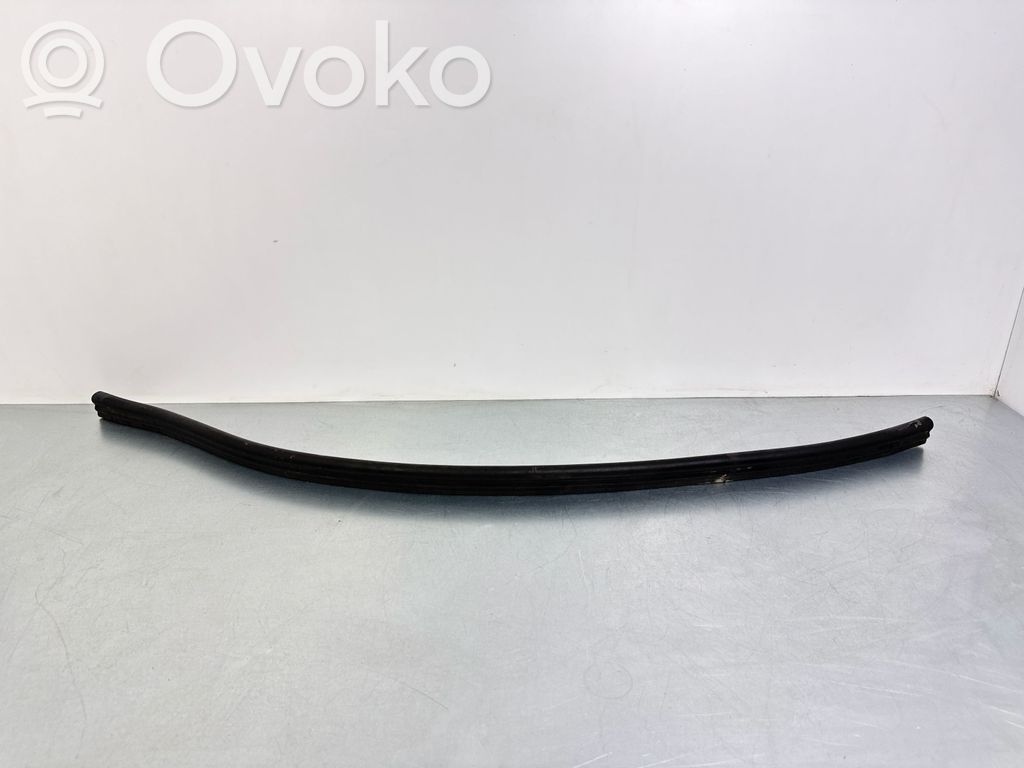Audi Q7 4M Engine compartment rubber 