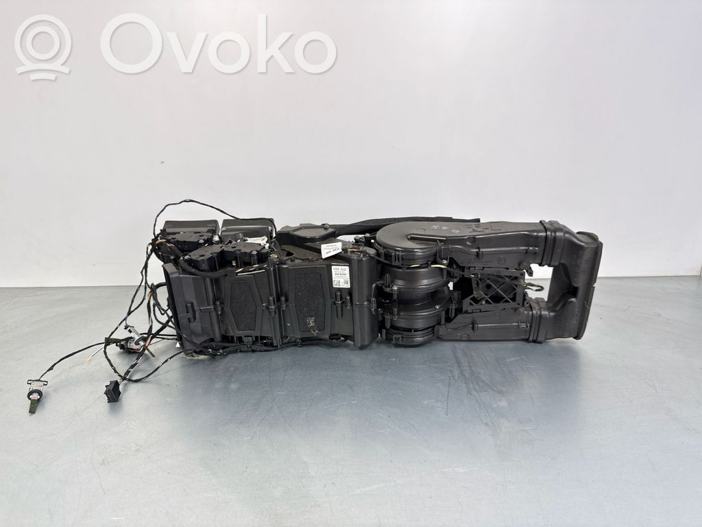 Audi Q7 4M Heizungskasten Gebläsekasten Klimakasten 