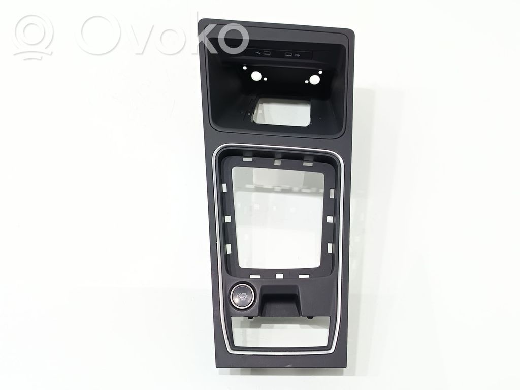 Seat Leon IV Gear shifter surround trim plastic 