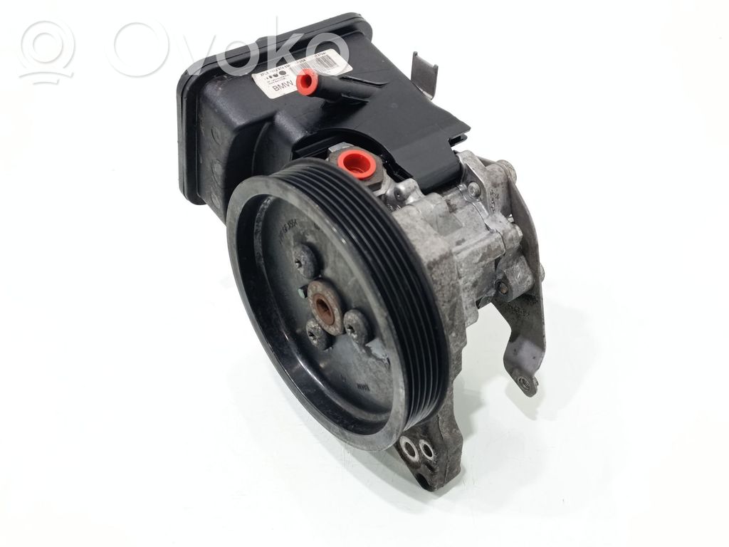 Ohjaustehostimen pumppu   7692974536