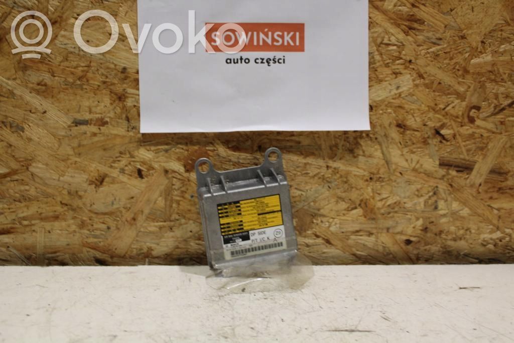 Lexus IS 220D-250-350 Airbag control unit/module 