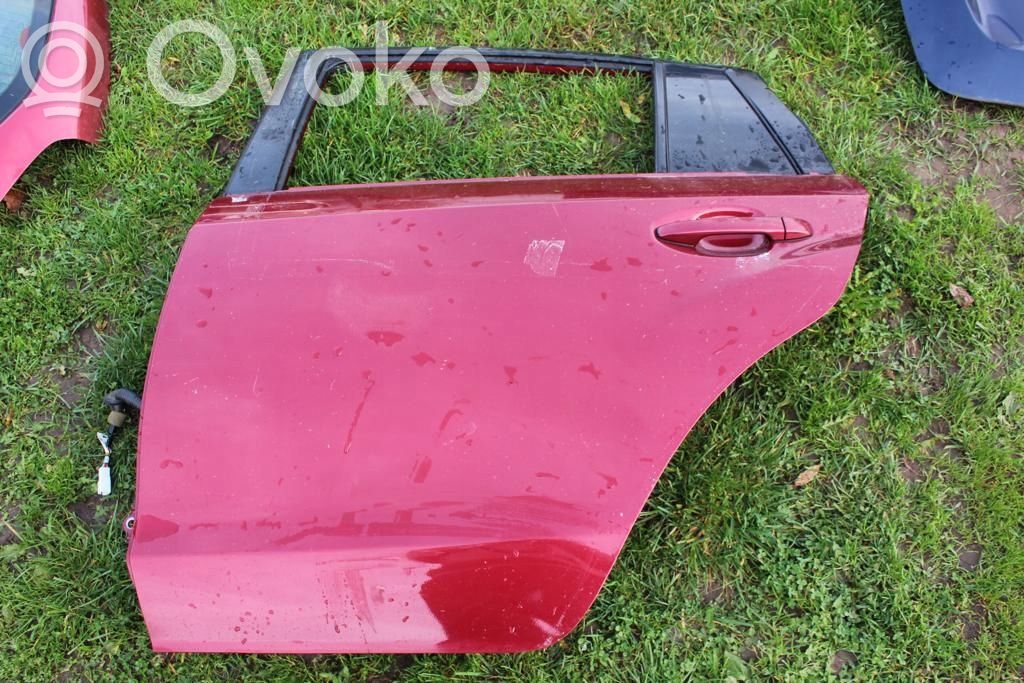 Subaru XV I Galinės durys 