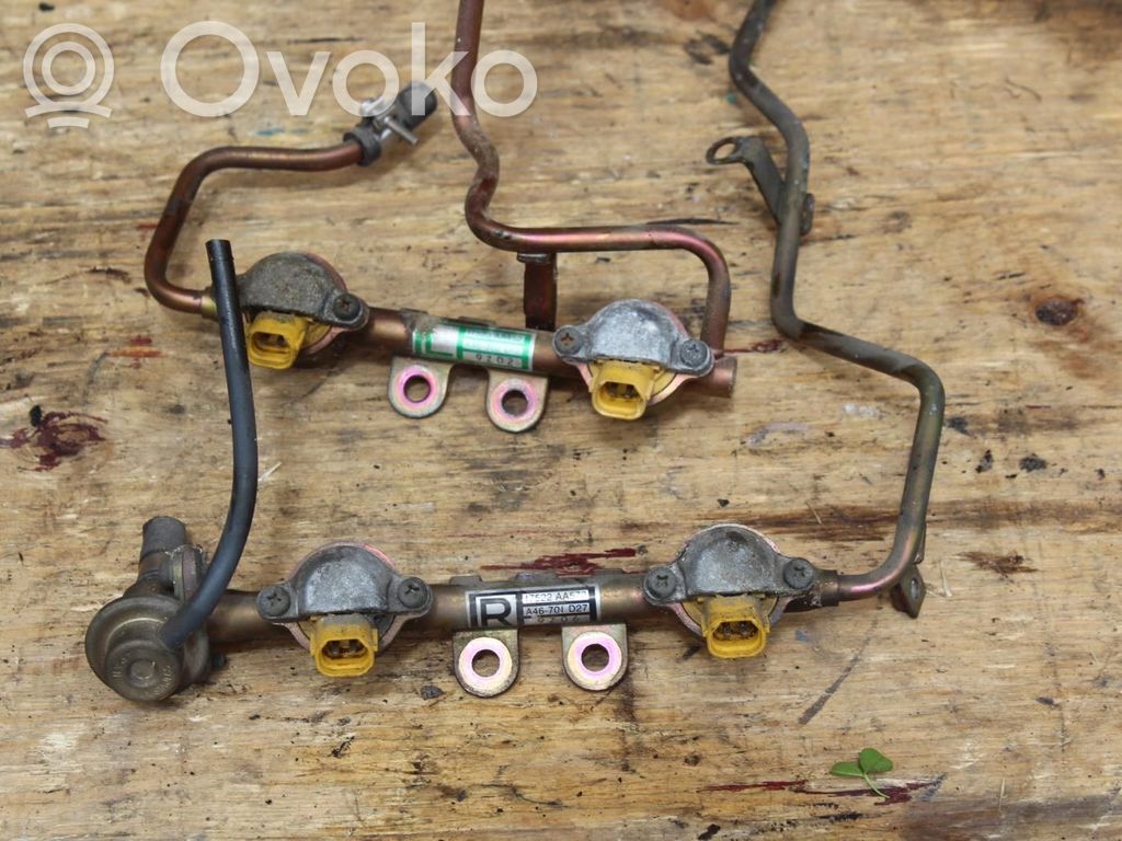 Subaru Forester SF Tubo principal de alimentación del combustible 