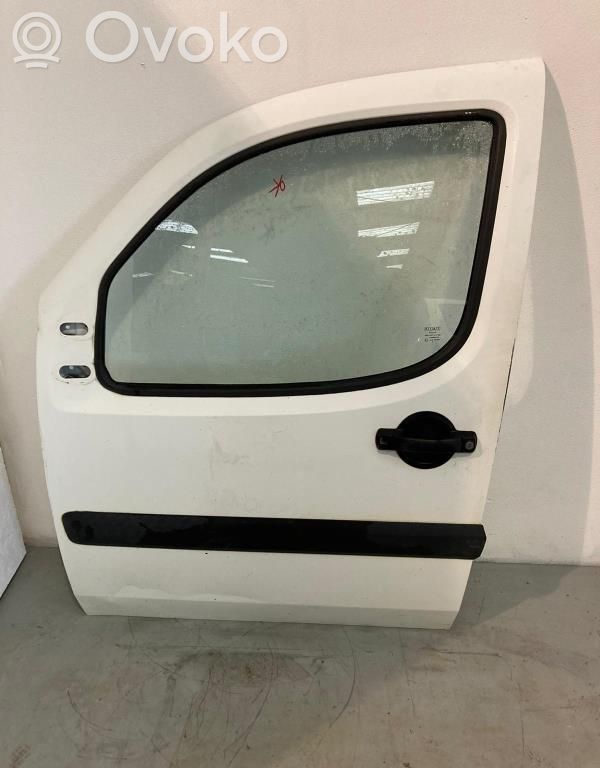 Fiat Doblo Drzwi przednie 