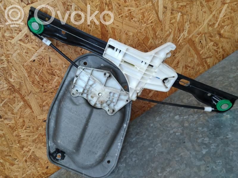 Volkswagen Golf V Elektryczny podnośnik szyby drzwi tylnych 