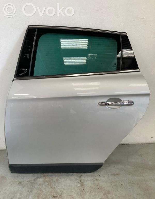 Lancia Delta III Galinės durys 