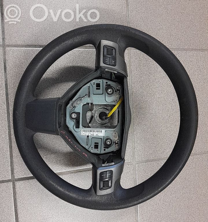 Opel Zafira B Steering wheel 