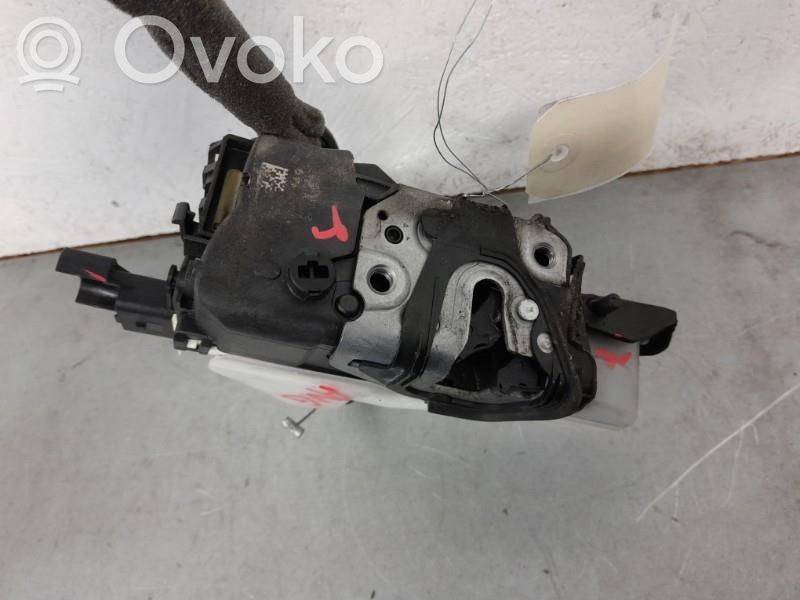 Citroen C5 Priekšpusē slēdzene 