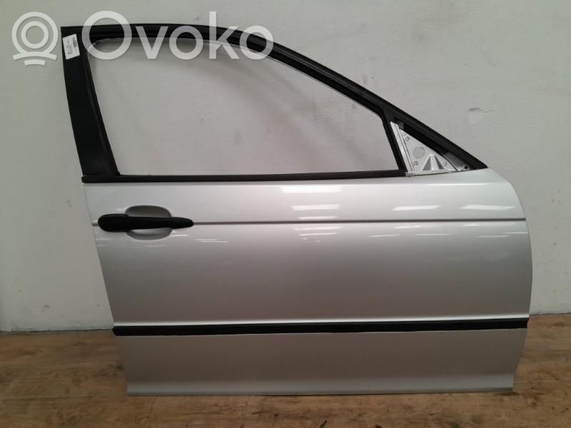 Front door   41517034152