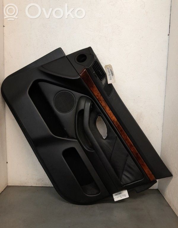 BMW 5 E39 Etuoven verhoilu 