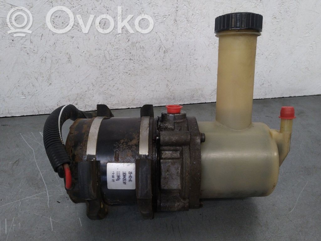 Citroen Saxo Ohjaustehostimen pumppu 