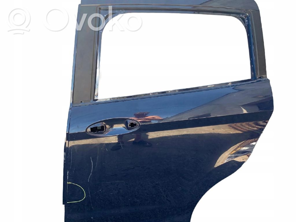 Side sliding door