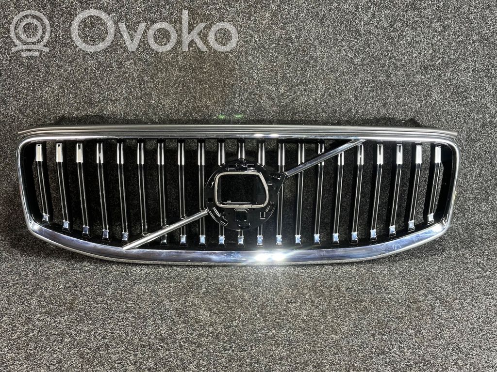 Front grill   32291019