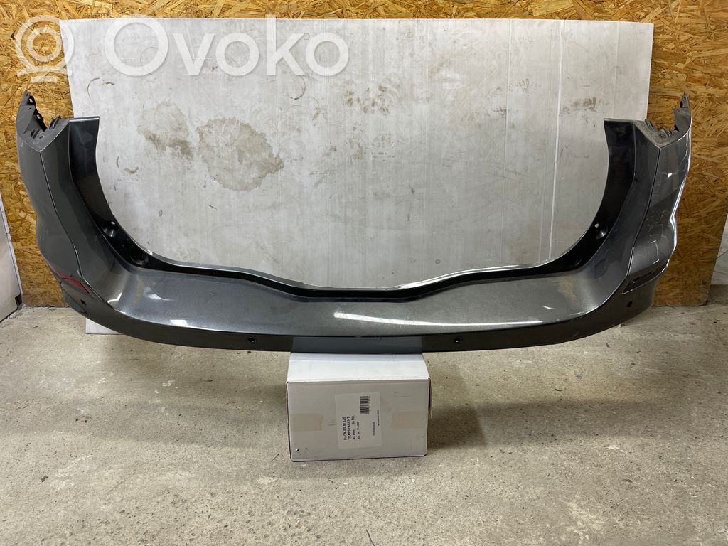Бампер   DS7V17906