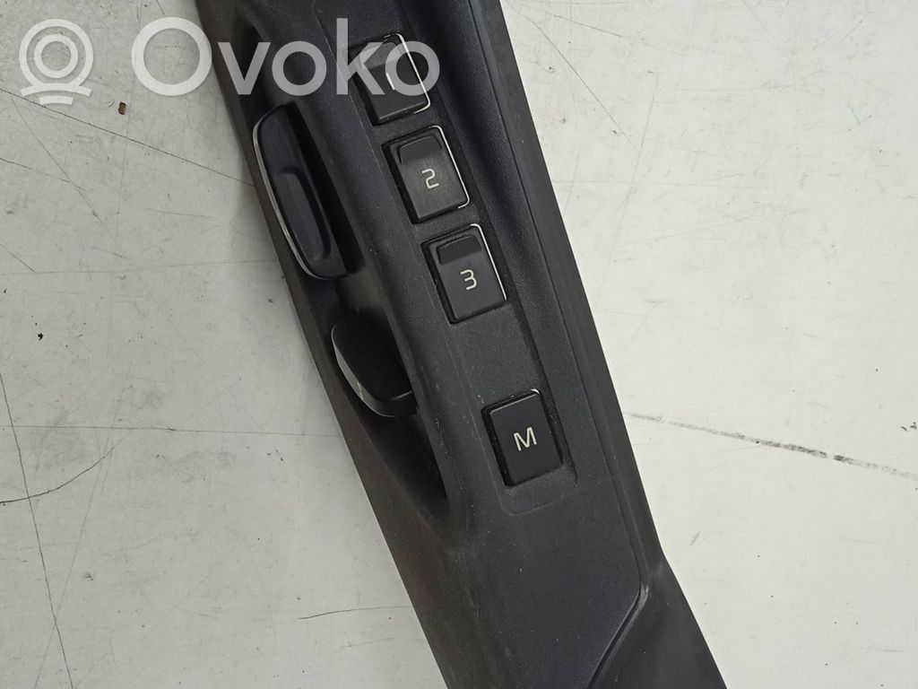 Volvo V70 Seat control module 