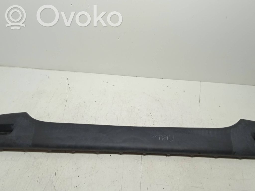 Peugeot 107 Moulure inférieure de pare-chocs arrière 
