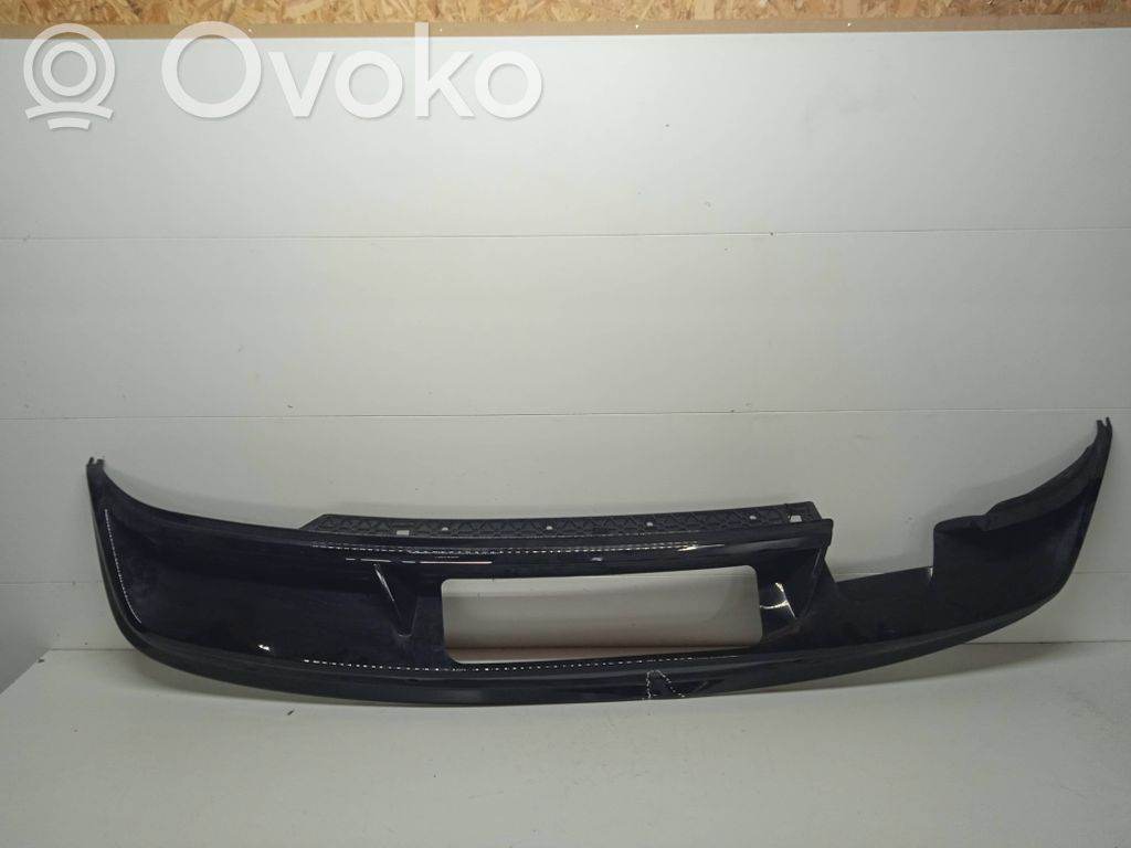 Volkswagen Tiguan Moldura inferior del parachoques trasero 