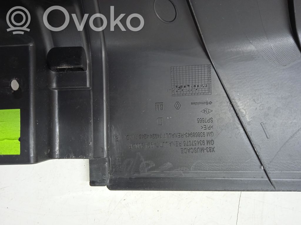 Opel Vivaro (B) pillar trim (bottom) 