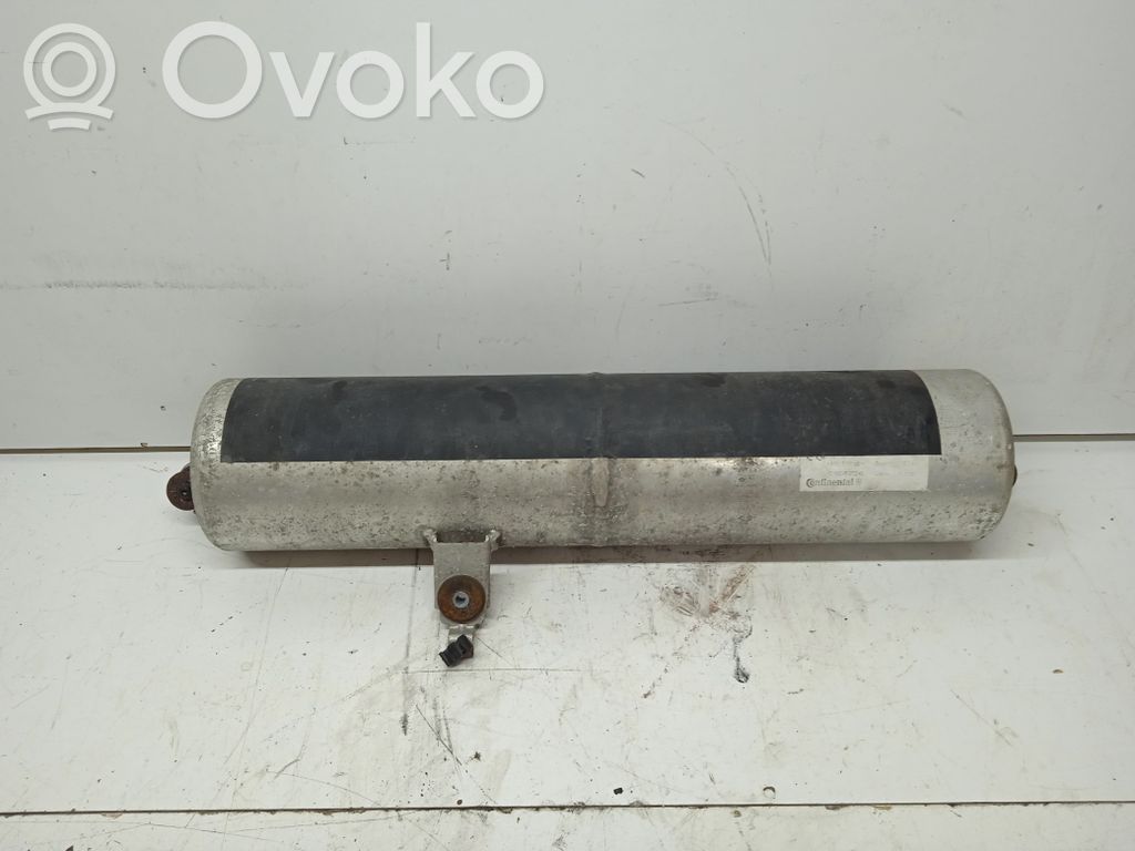 Porsche Panamera (970) Zbiornik powietrza tylnego zawieszenia pneumatycznego 
