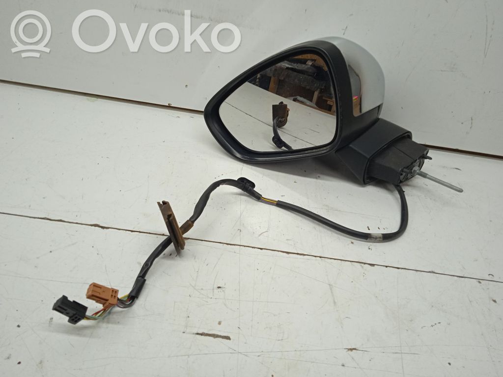 Citroen C3 Front door electric wing mirror 