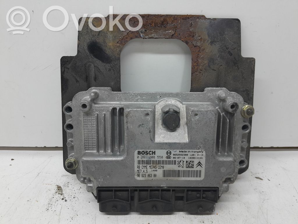 Peugeot 307 Engine control unit/module 