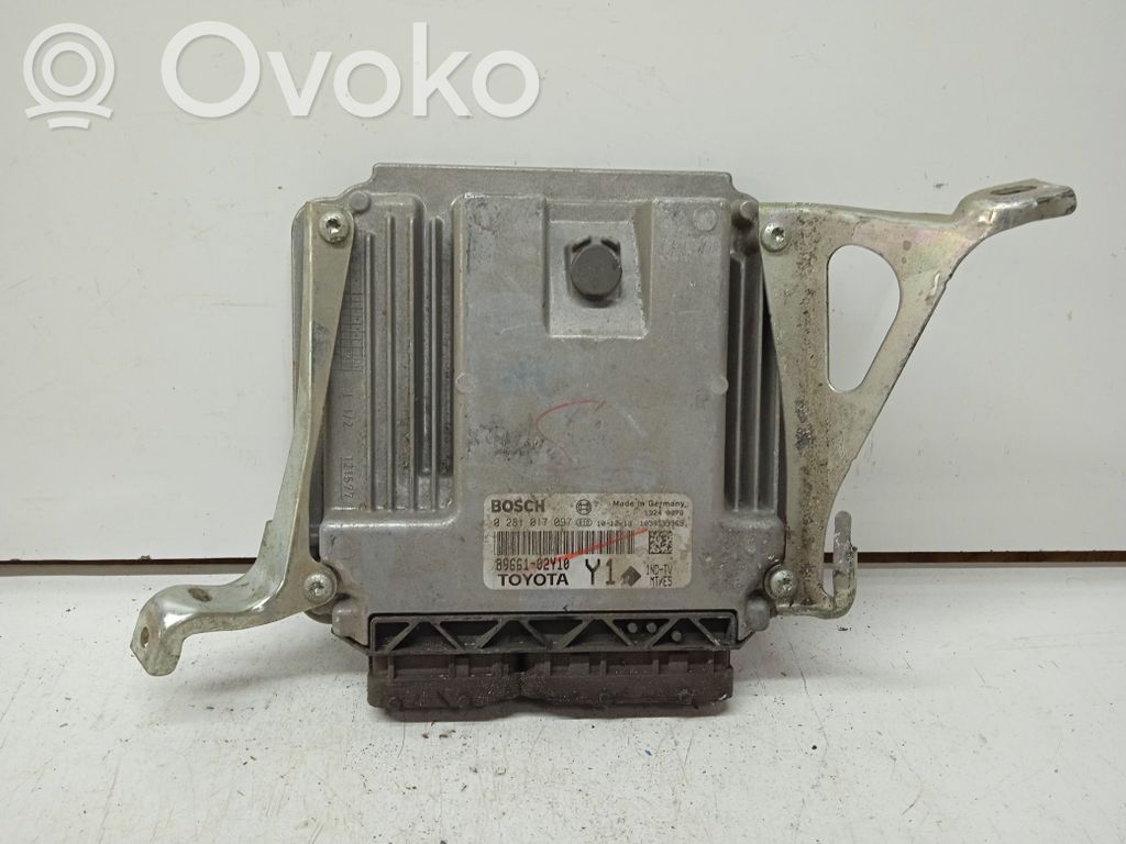 Toyota Auris 150 Engine control unit/module 