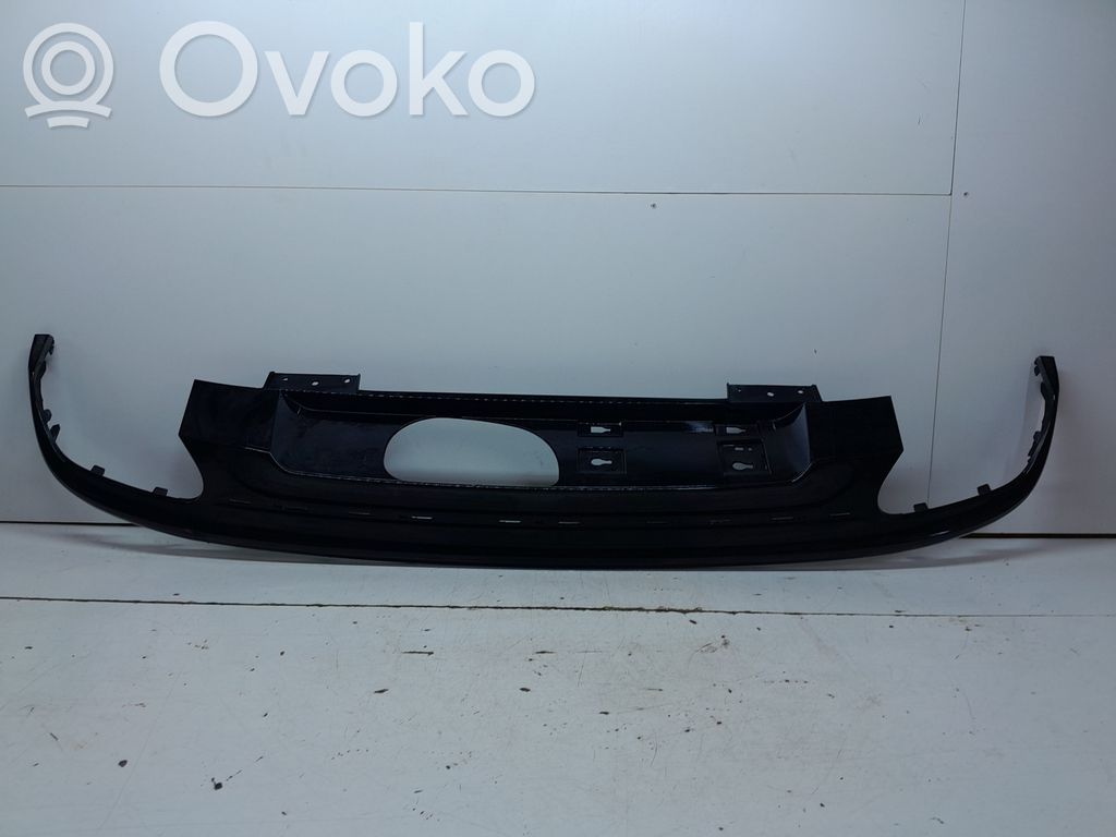 Volvo V60 Takapuskurin alaosan lista 