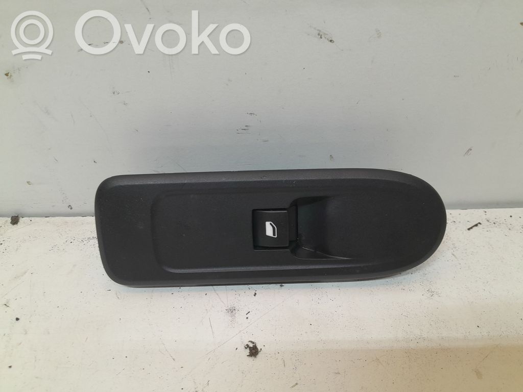 Citroen C3 Electric window control switch 