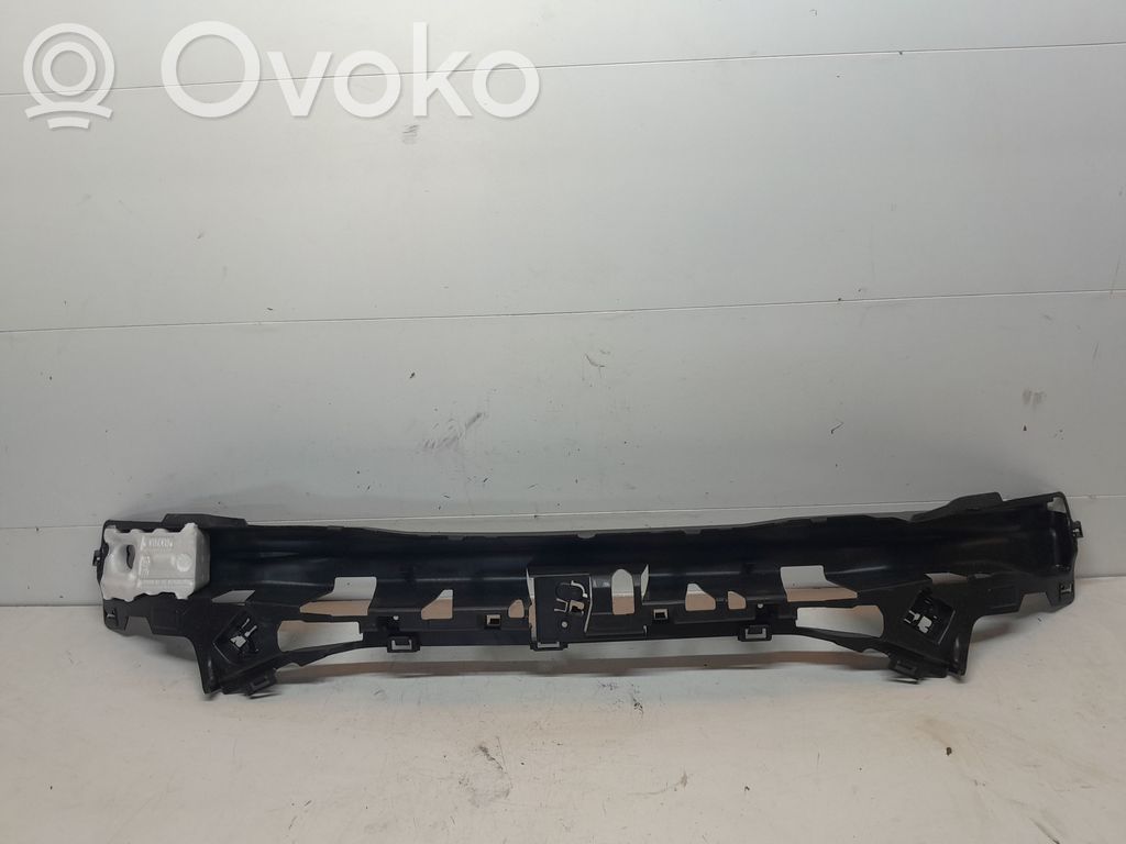 Volvo V40 Передняя укрепление бампера 
