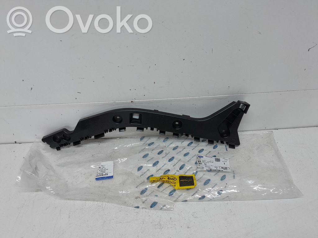 Rear bumper mounting bracket   2362714,JX7BN17E851CE