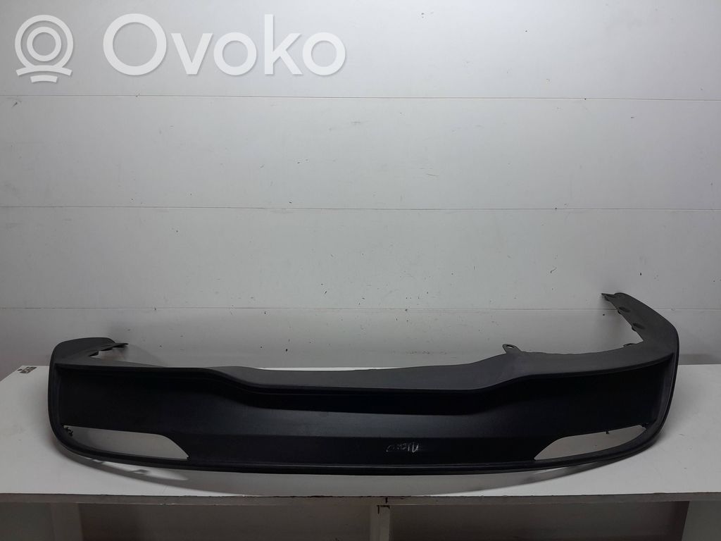 Tesla Model 3 Moulure inférieure de pare-chocs arrière 