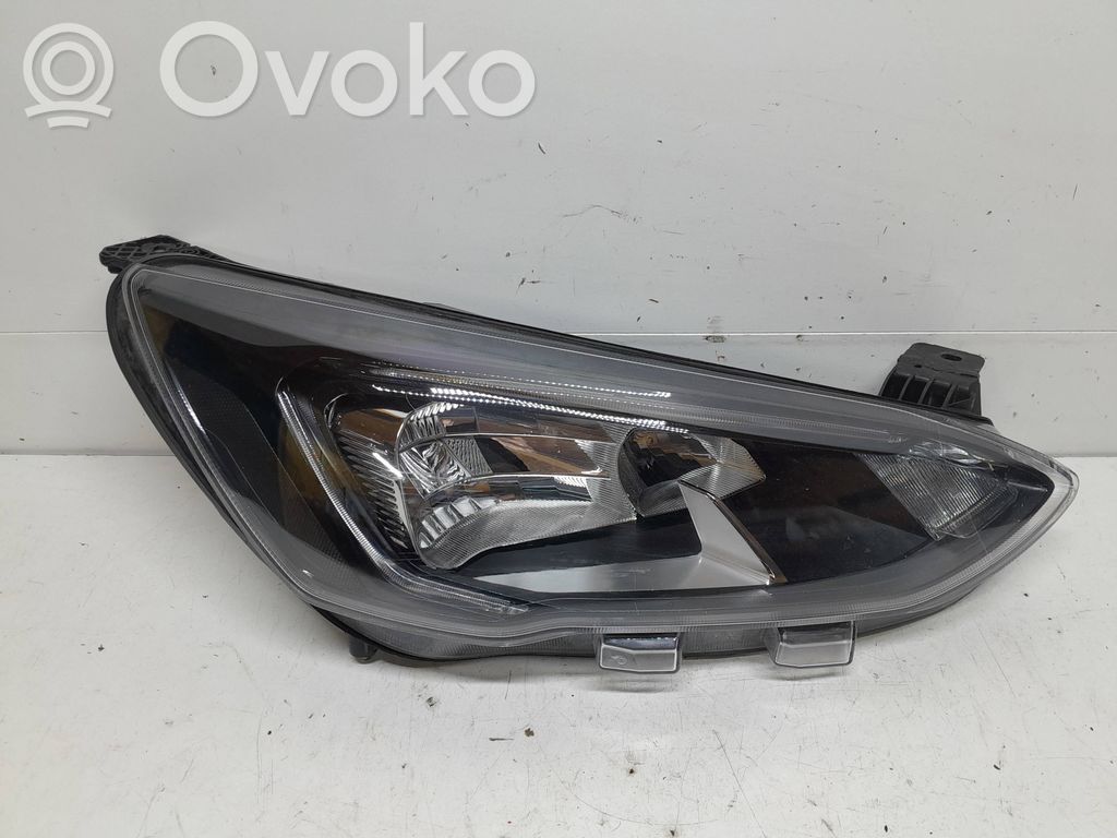 Ford Focus Headlight/headlamp 