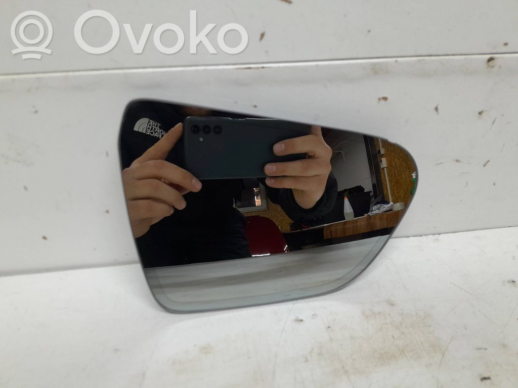 Tesla Model 3 Spoguļa stikls 