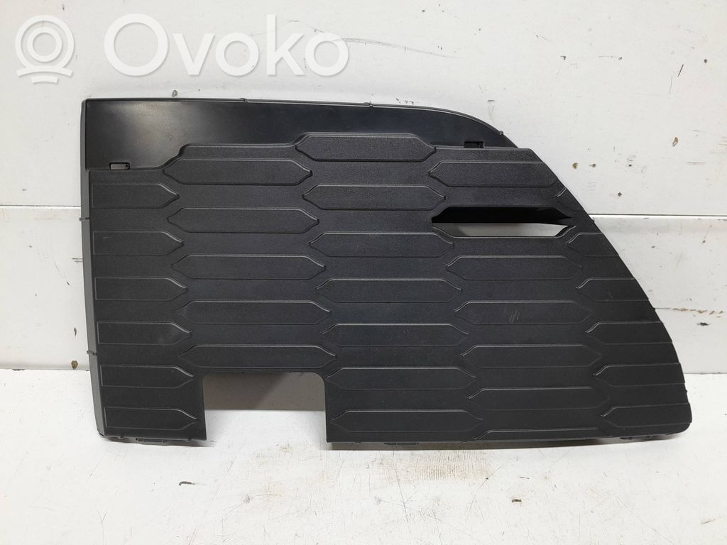 Audi Q7 4M Front bumper lower grill 