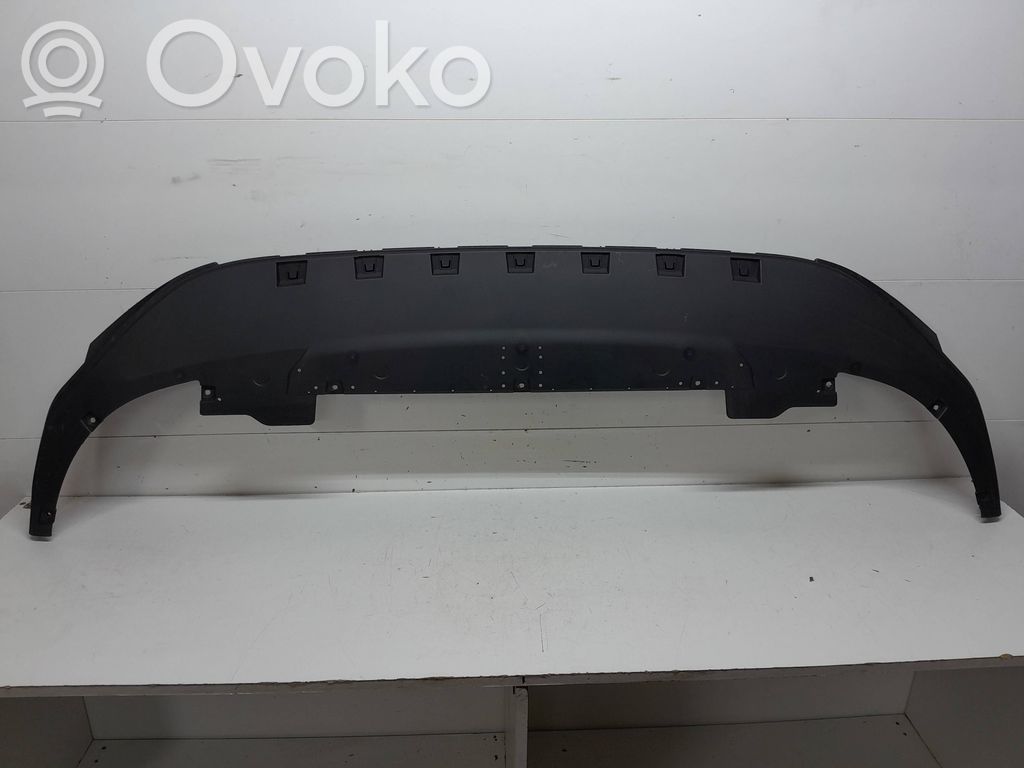 Volkswagen Golf VIII Adaos inferior bară față 