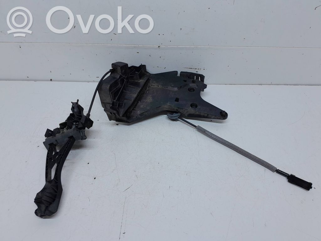 Volvo V70 Aizmugurē slēdzene 